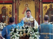 В Никольском храме в селе Озерецкое почтили память всех от века усопших православных христиан.
