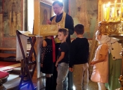 В Никольском храме с. Озерецкого состоялся молебен на начало учебного года/