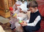 Детский пасхальный праздник  в Никольском храме села Озерецкое.